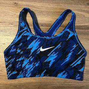 Nike Dri-FIT Swoosh sports bra